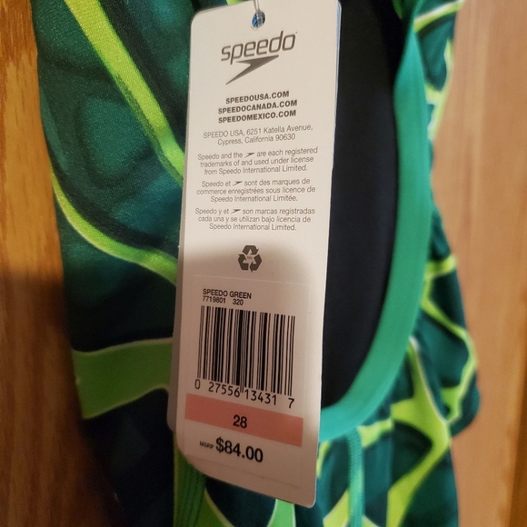 Size 28 Speedo endurance+ one piece swimsuit - Picture 9 of 13